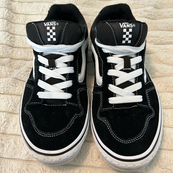 Vans Sneakers - Picture 1 of 5